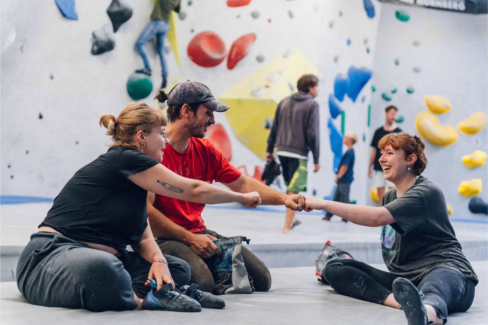 Beitragsbild Wie zufrieden bist du mit der Boulderhalle E4?
